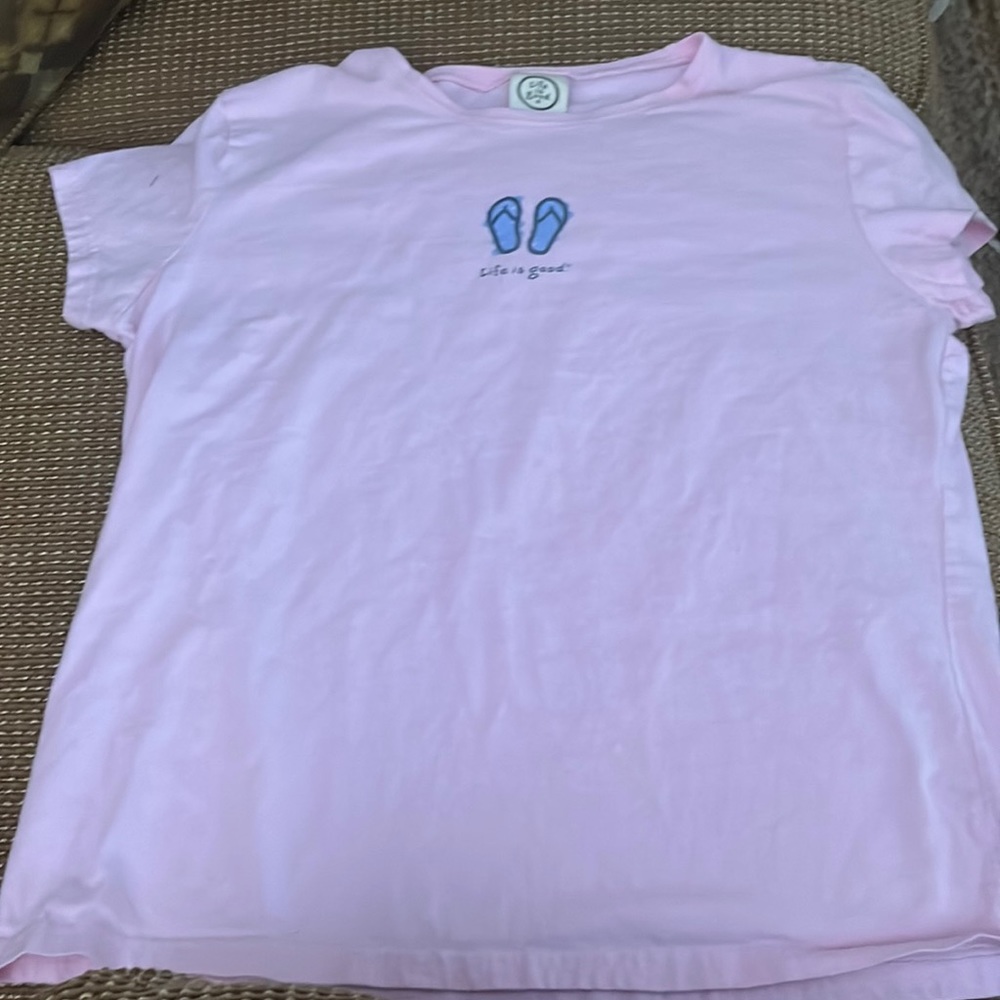 Life is Good pink tee with flip flops on front Size XL but looks like a small